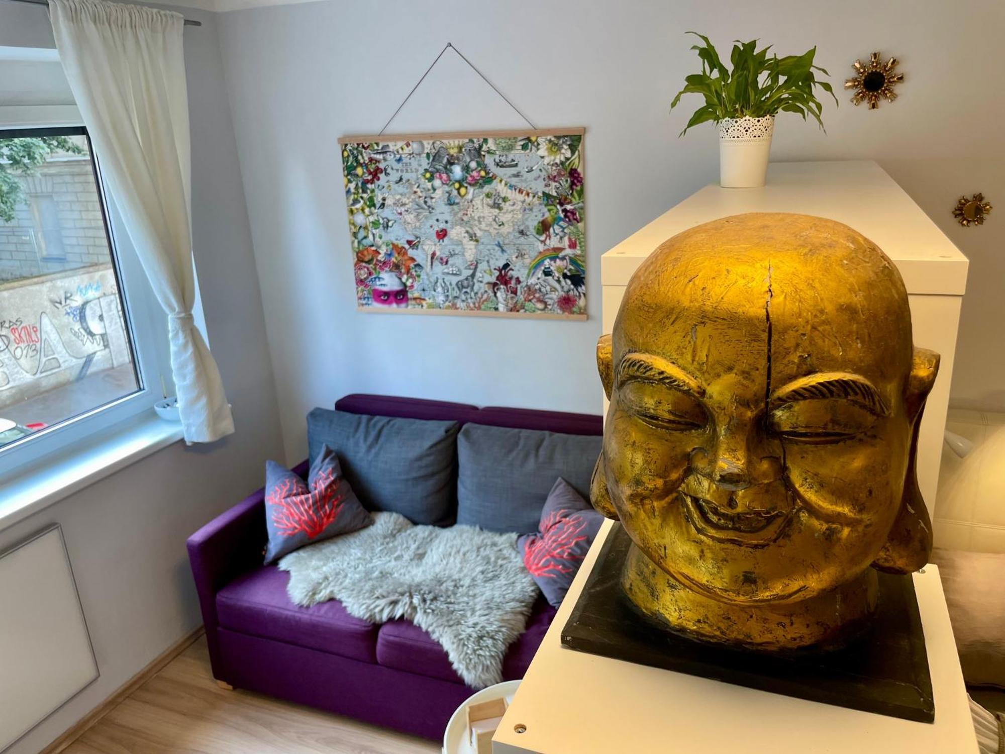 Business-apartment 1-6 Months